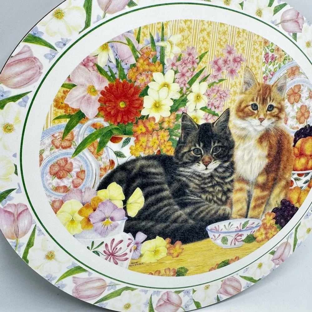Vintage Cloverleaf Melamine Cats Cutting Board  UK Anne Mortimer Artist